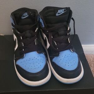 Jordan 1 Retro High OG Toddler size 9c